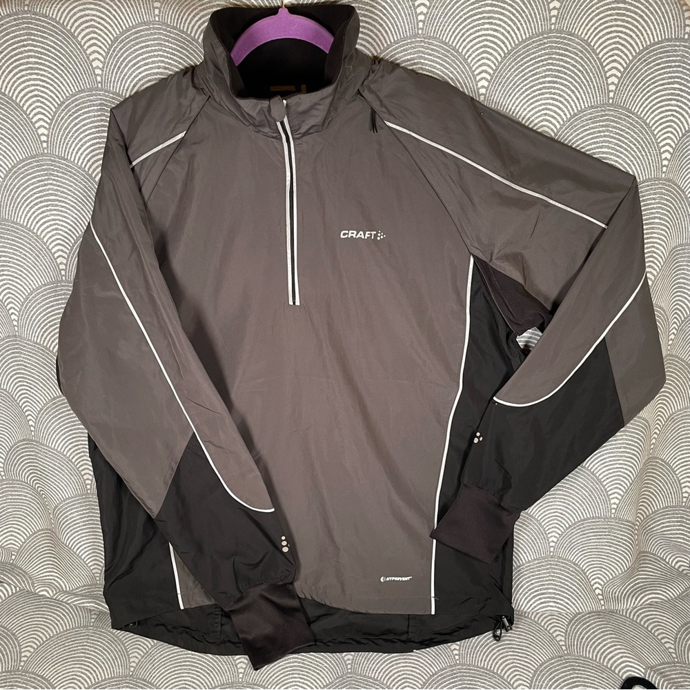 Craft Men's Charcoal and Black Windbreaker with Removable Sleeves
